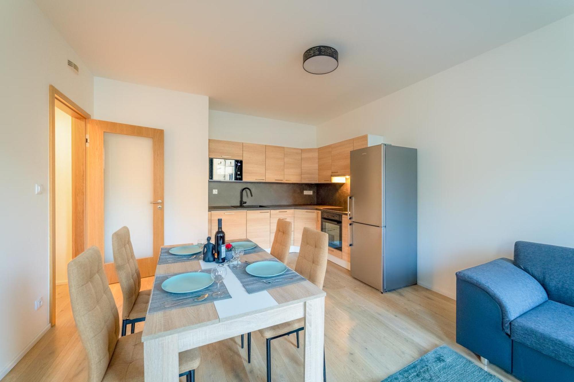 Apartamento Premium Woodsy With Parking Garage By Rentez Praga